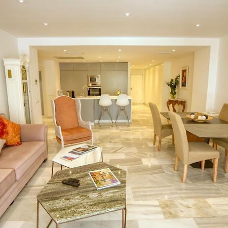 Appartement Playas Del Duque, Puerto Banus, Golf .Playa Y Compras à Marbellac Extérieur photo