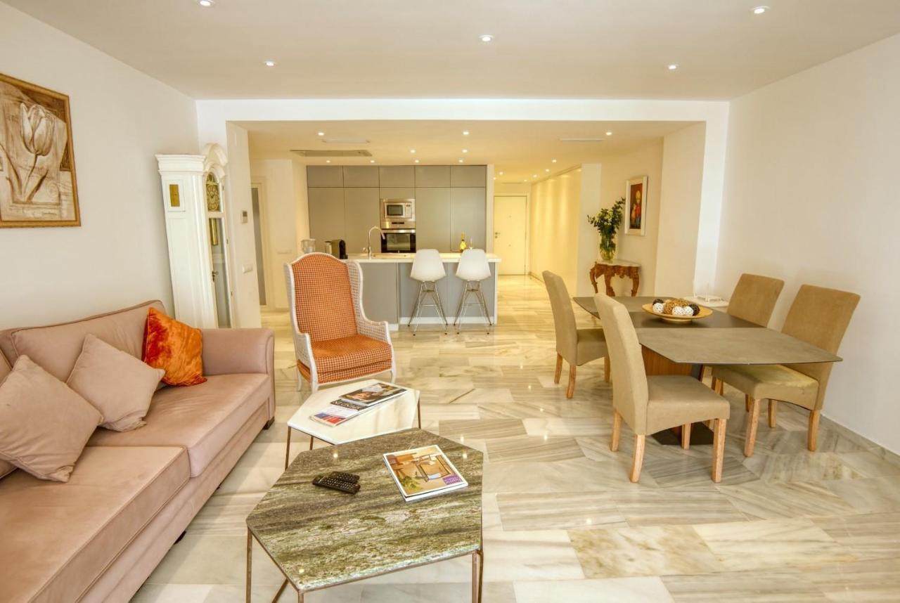 Appartement Playas Del Duque, Puerto Banus, Golf .Playa Y Compras à Marbellac Extérieur photo