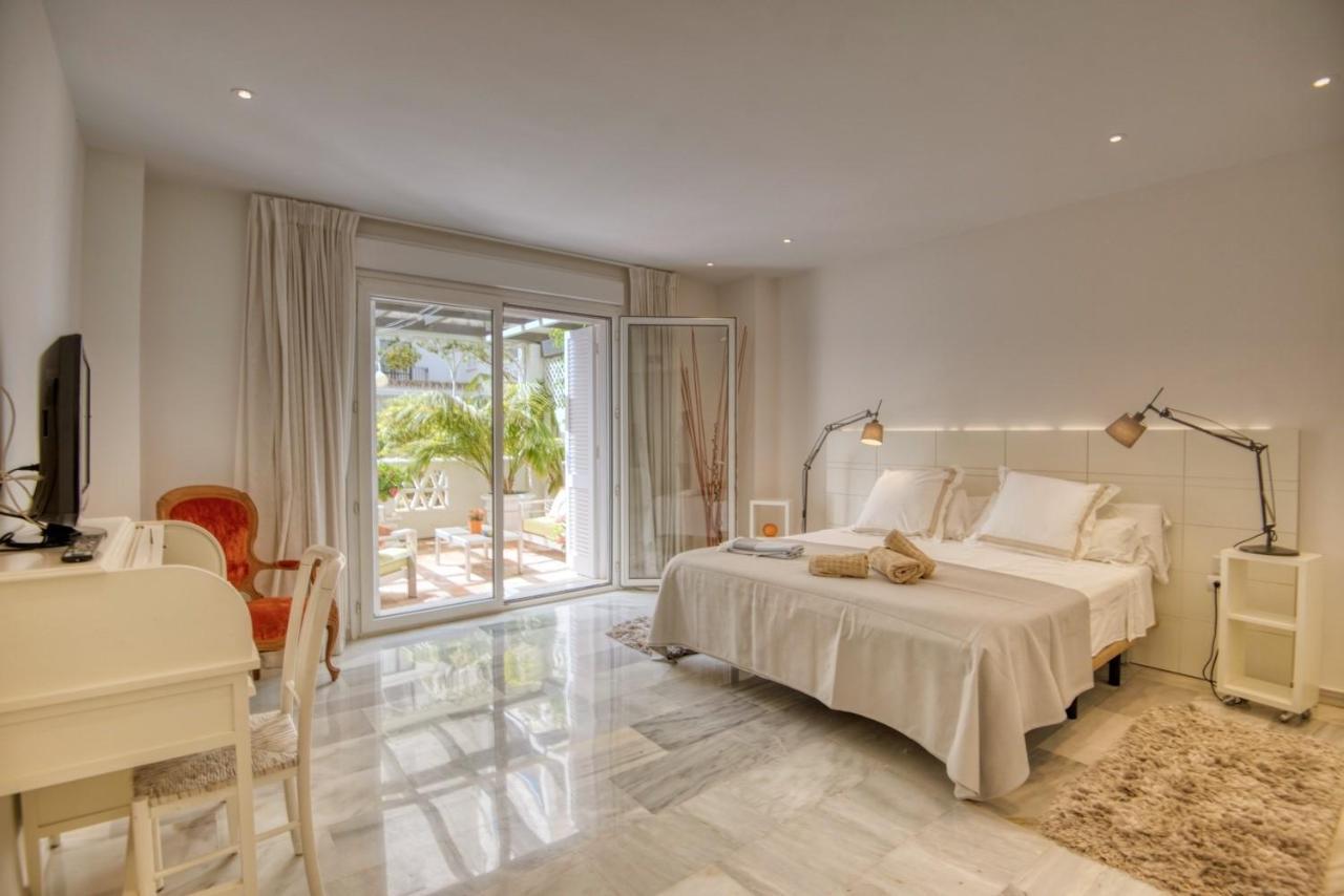 Appartement Playas Del Duque, Puerto Banus, Golf .Playa Y Compras à Marbellac Extérieur photo